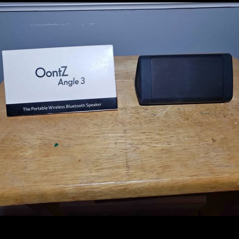 Oontz Angle 3 Bluetooth Speaker - Picture 5 of 9